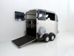 Ifor Williams Pferdeanhänger HBX 506|Sattelkammer|neues Modell|silber-Neu – Bild 3
