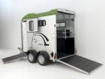 Cheval Liberte Pferdeanhänger Touring Country|Sattelkammer|Frontausstieg|olivgrün-Neu – Bild 6