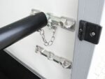 Ifor Williams Pferdeanhänger HB506|Sattelkammer|schwarz-Neu – Bild 9